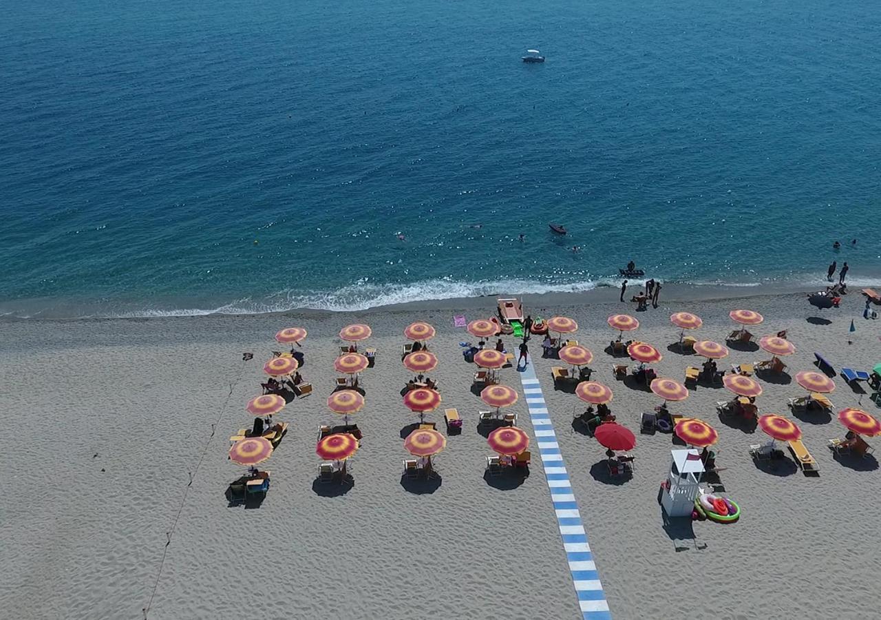 Hotel Federica Riace Marina Exterior foto