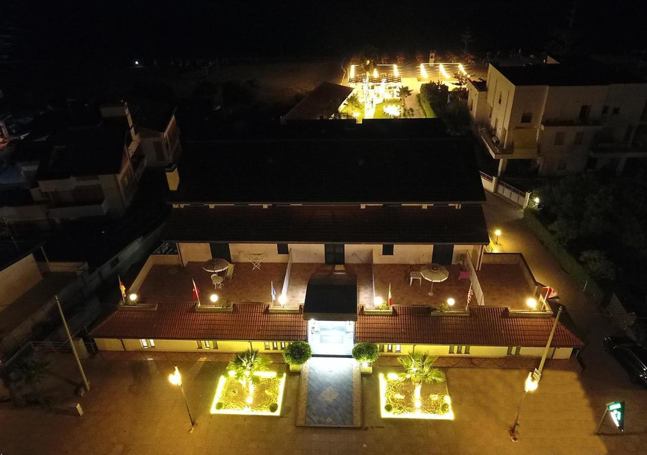 Hotel Federica Riace Marina Exterior foto