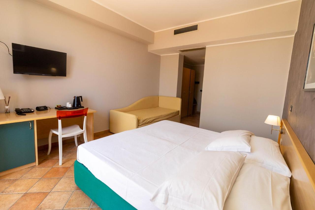 Hotel Federica Riace Marina Exterior foto